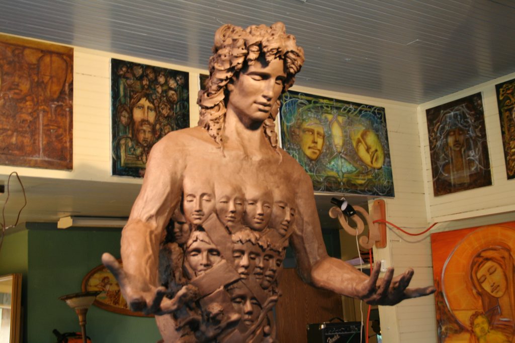 Larkin Chollar Sculpture
